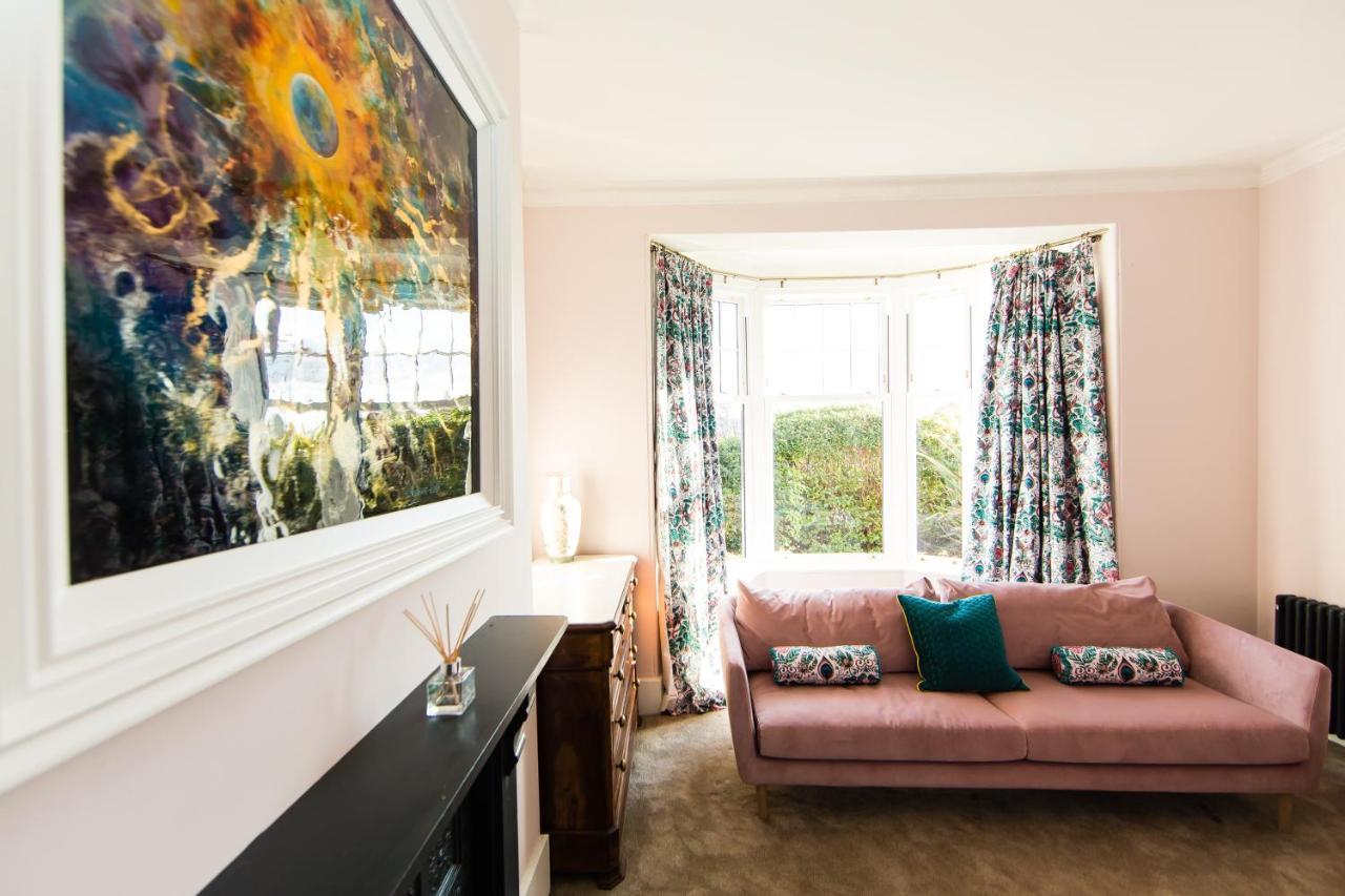Rounton Villa By Maison Parfaite - Hot Tub - Sea Views - Parking Robin Hood's Bay Ngoại thất bức ảnh