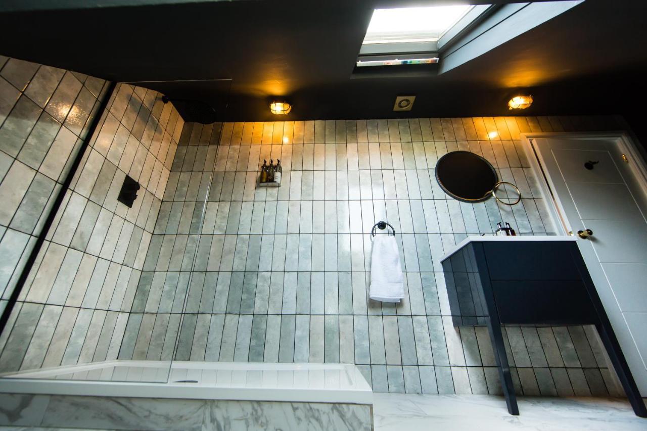 Rounton Villa By Maison Parfaite - Hot Tub - Sea Views - Parking Robin Hood's Bay Ngoại thất bức ảnh
